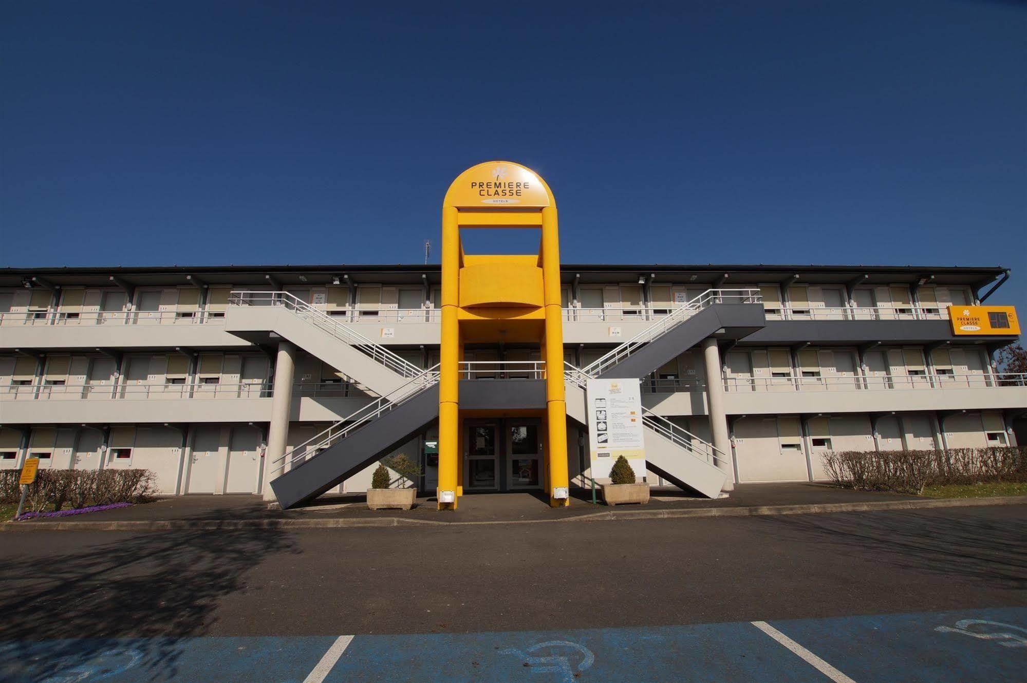 Premiere Classe Saumur Hotel Exterior photo